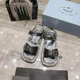 Picture of Prada Shoes _SKUPradasz35-40X010619286